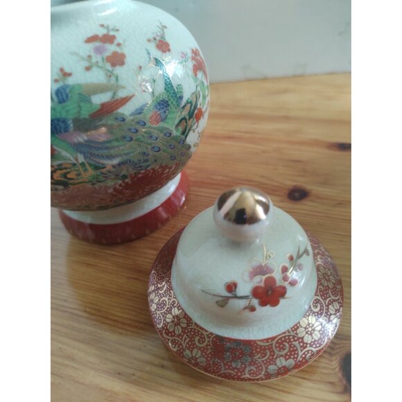 Vintage Japanese Ceramic Peacock Ginger Jar by Satsuma 6" - Picture 14 of 16